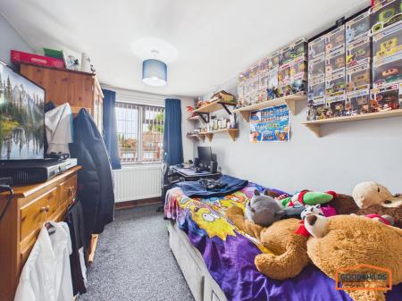 3 bedroom Semi-detached house for sale in Salters Road, Walsall, WS9