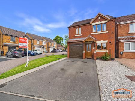 3 bedroom Detached house for sale in Wood Common Grange, Pelsall, WS3