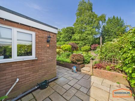 3 bedroom Semi-detached house for sale in Glenwood Rise, Walsall, WS9