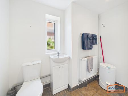 3 bedroom Semi-detached house for sale in Glenwood Rise, Walsall, WS9