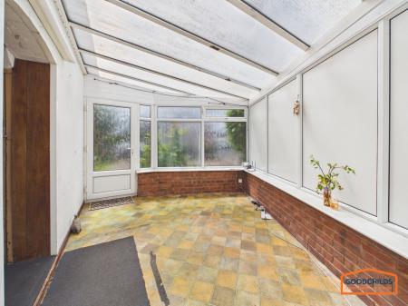 3 bedroom Semi-detached house for sale in Poplar Avenue, Brownhills, WS8