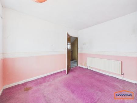 3 bedroom Semi-detached house for sale in Poplar Avenue, Brownhills, WS8