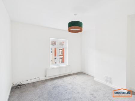 2 bedroom Terraced House to let in Union Street, Cannock, WS11