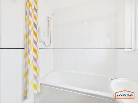 1 bedroom Flat for sale in Leyland Croft, Walsall, WS3