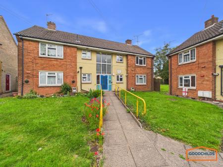 1 bedroom Flat for sale in Leyland Croft, Walsall, WS3