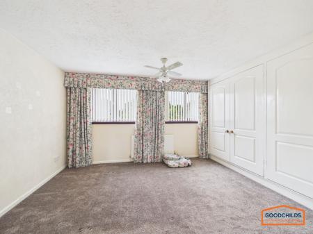 3 bedroom Detached house for sale in Sadler Road, Walsall, WS8