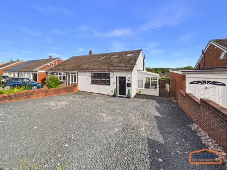 4 bedroom Semi-detached bungalow for sale in Littleworth Road, Hednesford, WS12