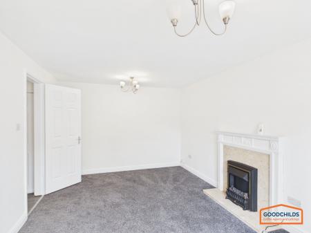 3 bedroom Semi-detached house to let in Cherwell Drive, Walsall, WS8