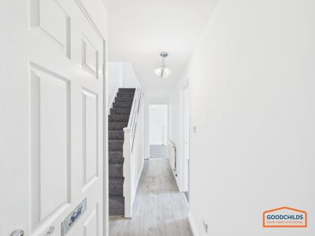 3 bedroom Semi-detached house to let in Cherwell Drive, Walsall, WS8