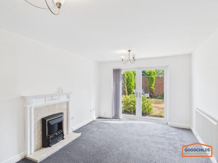 3 bedroom Semi-detached house to let in Cherwell Drive, Walsall, WS8