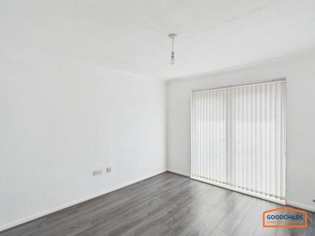 2 bedroom Semi-detached bungalow to let in Hill Street, Norton Canes, WS11