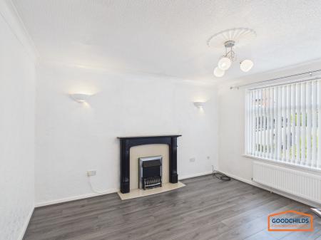 2 bedroom Semi-detached bungalow to let in Hill Street, Norton Canes, WS11