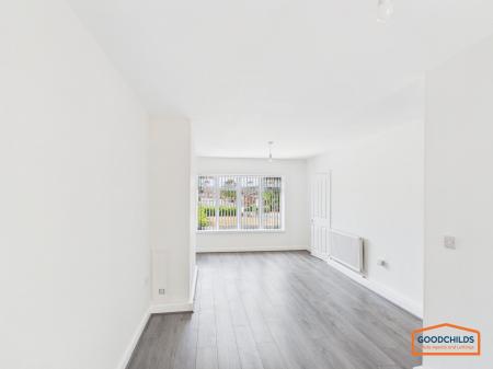 3 bedroom Semi-detached house to let in Longwood Rise, Willenhall, WV12