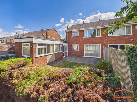 3 bedroom Semi-detached house for sale in Greenfields Road, Walsall, WS4