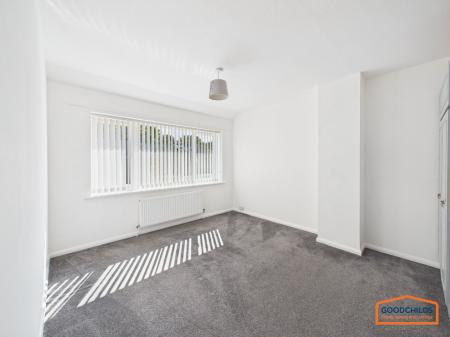 3 bedroom Semi-detached house for sale in Greenfields Road, Walsall, WS4