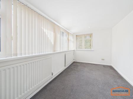 3 bedroom Semi-detached house for sale in Greenfields Road, Walsall, WS4