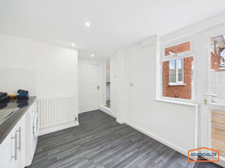3 bedroom Semi-detached house for sale in Greenfields Road, Walsall, WS4