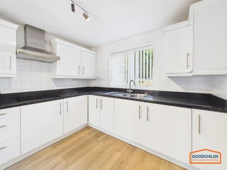 3 bedroom Semi-detached house for sale in Greenfields Road, Walsall, WS4