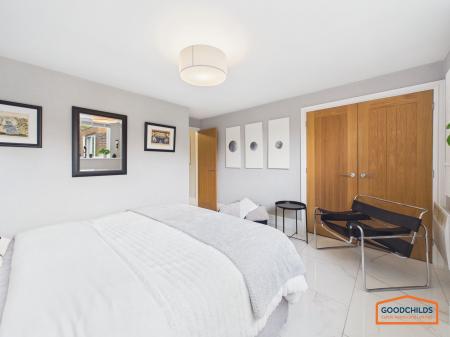2 bedroom Flat for sale in Stafford Road, Cannock, WS11