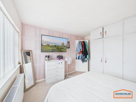 4 bedroom Detached house for sale in Simmonds Way, Walsall, WS8