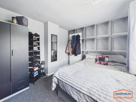 4 bedroom Detached house for sale in Simmonds Way, Walsall, WS8