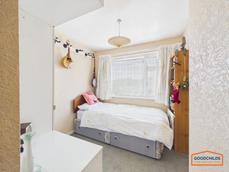 4 bedroom Detached house for sale in Berryfields, Stonnall, WS9