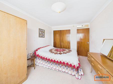 4 bedroom Detached house for sale in Berryfields, Stonnall, WS9