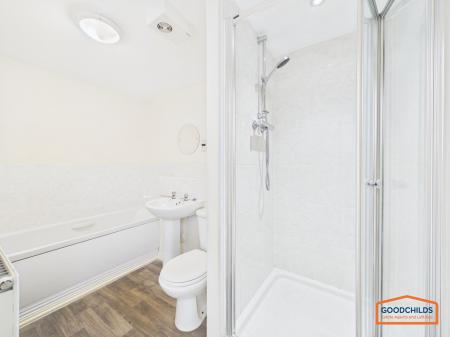2 bedroom Flat for sale in Parkhouse Grove, Aldridge, WS9