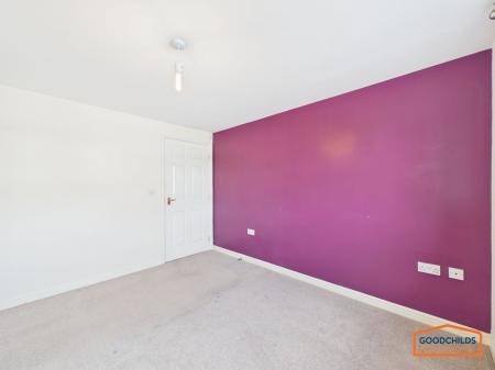 2 bedroom Flat for sale in Parkhouse Grove, Aldridge, WS9