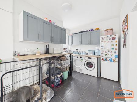 2 bedroom Semi-detached house for sale in Lindon Road, Walsall, WS8