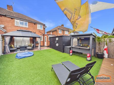 3 bedroom Semi-detached house for sale in Whitehorse Road, Walsall, WS8