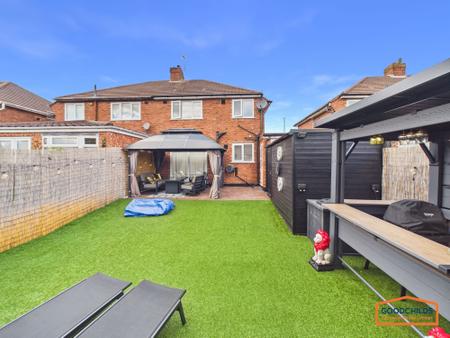 3 bedroom Semi-detached house for sale in Whitehorse Road, Walsall, WS8