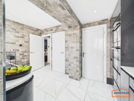 3 bedroom Semi-detached house for sale in Whitehorse Road, Walsall, WS8