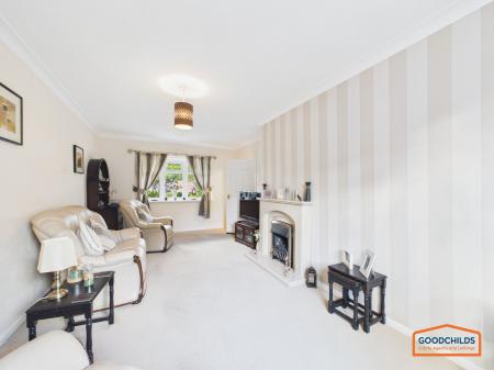 2 bedroom Semi-detached house for sale in Catshill Road, Walsall, WS8