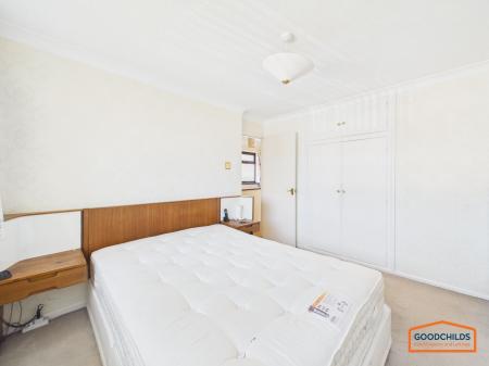 3 bedroom Semi-detached house for sale in Railswood Drive, Walsall, WS3
