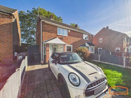 2 bedroom Semi-detached house for sale in Fullelove Road, Brownhills, WS8