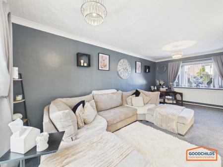 2 bedroom Semi-detached house for sale in Fullelove Road, Brownhills, WS8