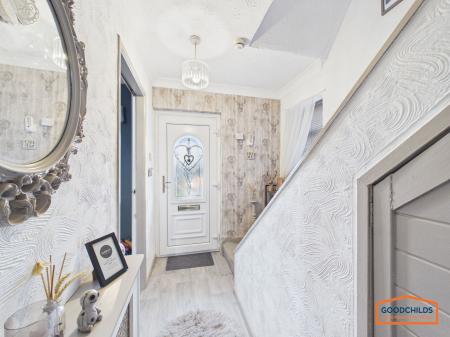 2 bedroom Semi-detached house for sale in Fullelove Road, Brownhills, WS8