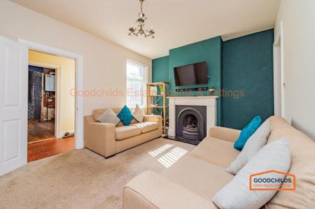 3 bedroom End of terrace house to let in Lichfield Road, Brownhills, WS8