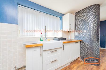 3 bedroom End of terrace house to let in Lichfield Road, Brownhills, WS8