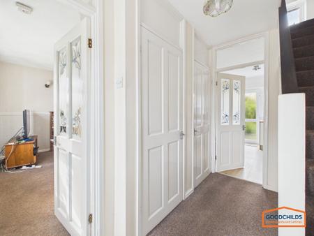 3 bedroom Semi-detached house for sale in Lindon Drive, Walsall, WS8