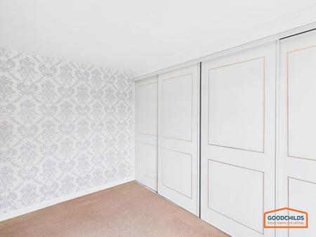 3 bedroom Semi-detached house to let in Poplar Avenue, Brownhills, WS8
