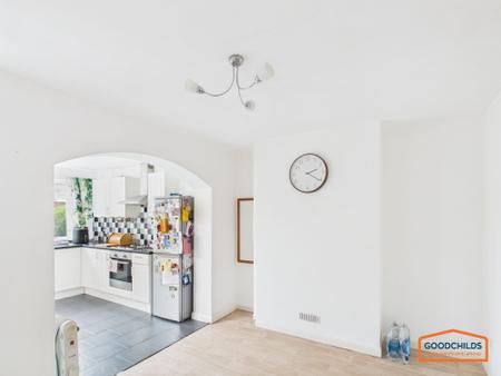 3 bedroom Semi-detached house to let in Poplar Avenue, Brownhills, WS8