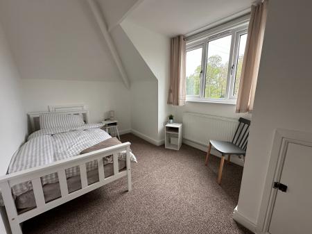 4 bedroom Semi-detached house for sale in Burnside, Rolleston on Dove, Burton-on-Trent, DE13