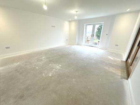 5 bedroom Detached house for sale in Burton Road, Midway, Swadlincote, DE11