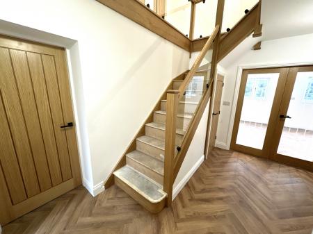 5 bedroom Detached house for sale in Burton Road, Midway, Swadlincote, DE11