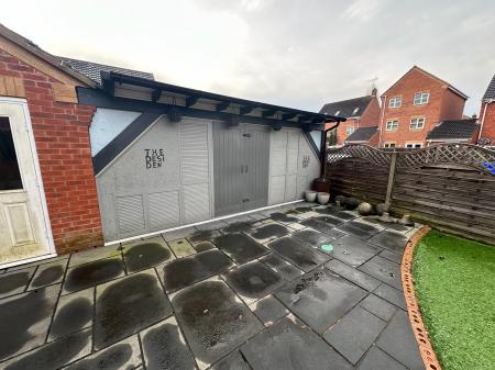 3 bedroom Detached house for sale in Castilla Place, Burton-on-Trent, DE13
