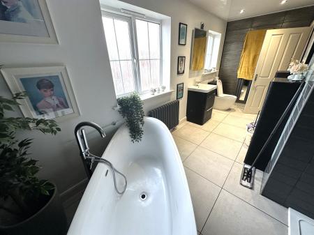 3 bedroom Detached house for sale in Castilla Place, Burton-on-Trent, DE13