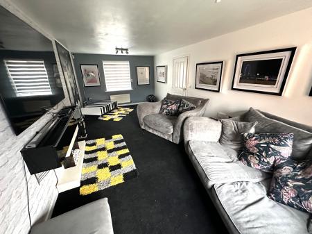 3 bedroom Detached house for sale in Castilla Place, Burton-on-Trent, DE13