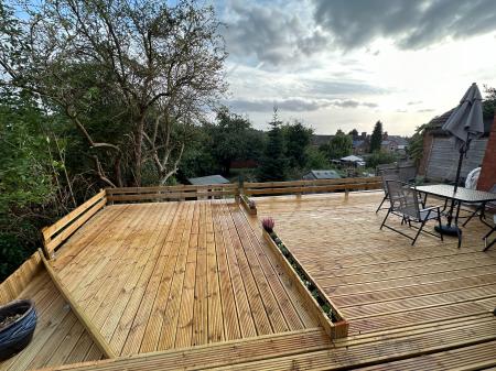 3 bedroom Detached house for sale in Clay Street, Stapenhill, Burton-on-Trent, DE15